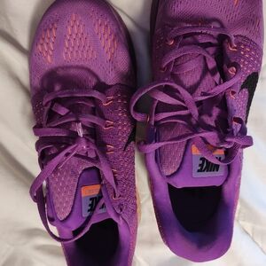 Nike Women's Purple Running Shoes